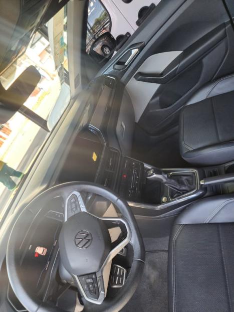VOLKSWAGEN T-Cross 1.4 4P 250 TSI FLEX HIGHLINE AUTOMTICO, Foto 13