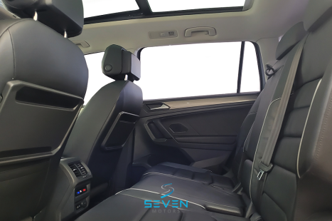 VOLKSWAGEN Tiguan 1.4 250 TSI TOTAL FLEX ALLSPACE COMFORTLINE TURBO AUTOMTICO TIPTRONIC, Foto 14