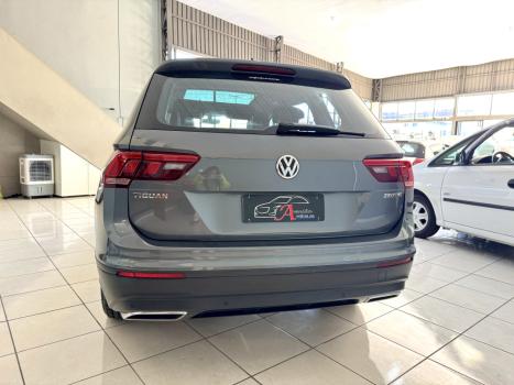VOLKSWAGEN Tiguan 1.4 250 TSI TOTAL FLEX ALLSPACE COMFORTLINE TURBO AUTOMTICO TIPTRONIC, Foto 5