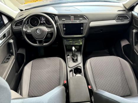 VOLKSWAGEN Tiguan 1.4 250 TSI TOTAL FLEX ALLSPACE COMFORTLINE TURBO AUTOMTICO TIPTRONIC, Foto 22