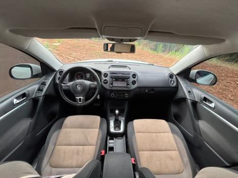 VOLKSWAGEN Tiguan 2.0 16V 4P FSI 4WD TURBO AUTOMTICO, Foto 8