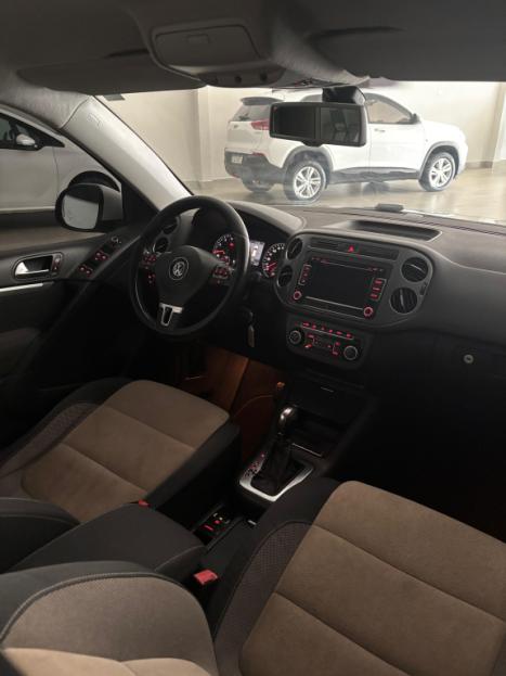 VOLKSWAGEN Tiguan 2.0 16V 4P FSI 4WD TURBO AUTOMTICO, Foto 6