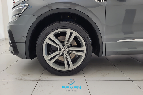 VOLKSWAGEN Tiguan 2.0 300 TSI ALLSPACE R-LINE TURBO AUTOMTICO, Foto 17
