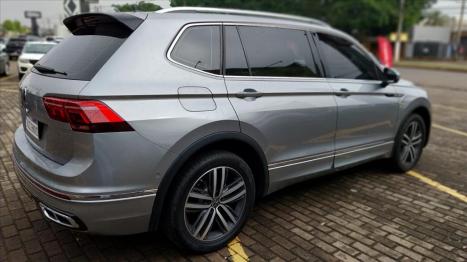 VOLKSWAGEN Tiguan 2.0 300 TSI ALLSPACE R-LINE TURBO AUTOMTICO, Foto 6