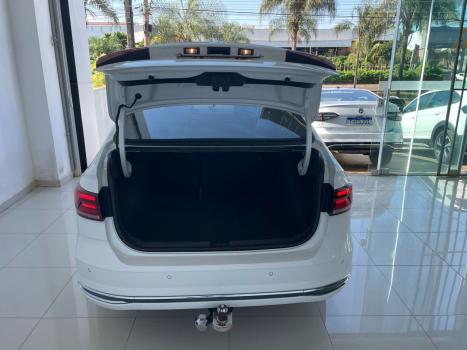 VOLKSWAGEN Virtus 1.0 4P 200 TSI FLEX HIGHLINE AUTOMTICO, Foto 12