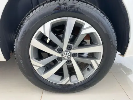 VOLKSWAGEN Virtus 1.0 4P 200 TSI FLEX HIGHLINE AUTOMTICO, Foto 8