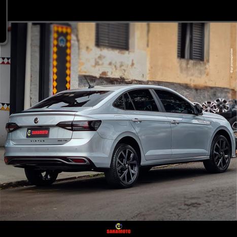 VOLKSWAGEN Virtus 1.4 4P 250 TSI EXCLUSIVE AUTOMÁTICO, Foto 2
