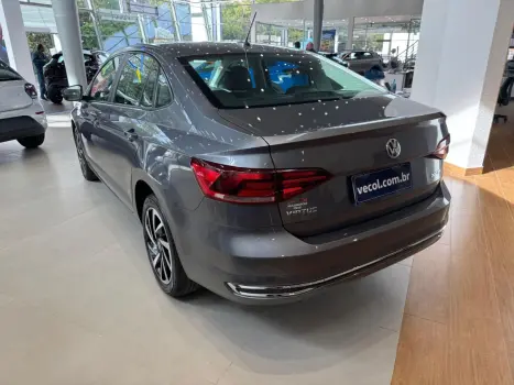 VOLKSWAGEN Virtus 1.0 4P 200 TSI FLEX HIGHLINE AUTOMTICO, Foto 11