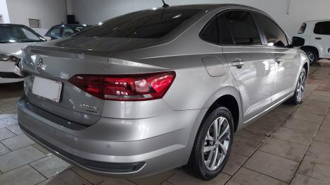 VOLKSWAGEN Virtus 1.0 4P 200 TSI FLEX COMFORTLINE AUTOMTICO, Foto 4