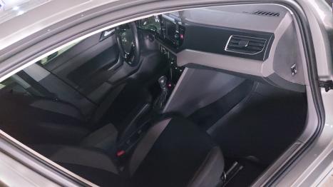 VOLKSWAGEN Virtus 1.0 4P 200 TSI FLEX COMFORTLINE AUTOMTICO, Foto 9