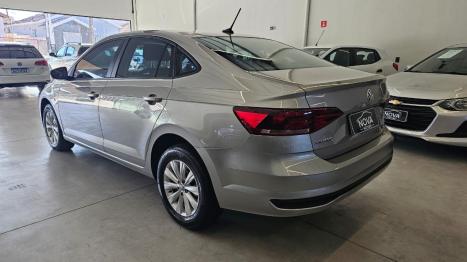 VOLKSWAGEN Virtus 1.0 4P 200 TSI FLEX COMFORTLINE AUTOMTICO, Foto 6