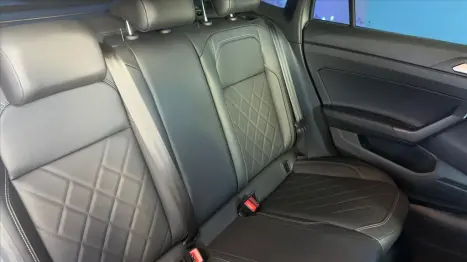 VOLKSWAGEN Virtus 1.4 4P 250 TSI EXCLUSIVE AUTOMTICO, Foto 12
