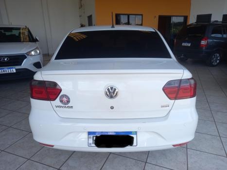 VOLKSWAGEN Voyage 1.6 4P FLEX, Foto 6