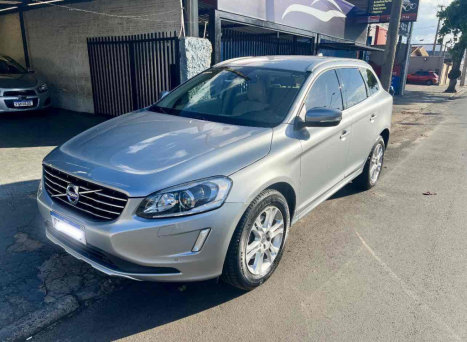 VOLVO XC60 2.0 4P T5 MOMENTUM TURBO AUTOMTICO, Foto 1