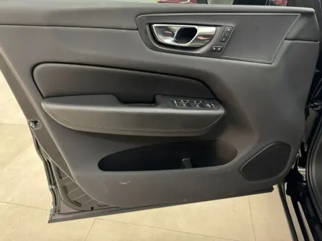 VOLVO XC60 2.0 4P T5 MOMENTUM TURBO AUTOMTICO, Foto 9