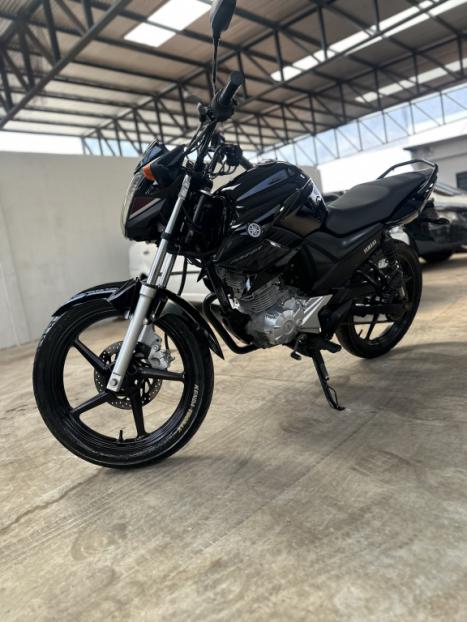 YAMAHA Fazer YS 150 ED, Foto 1