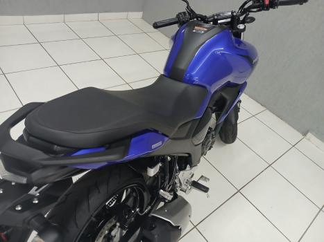 YAMAHA FZ 15 ABS, Foto 5