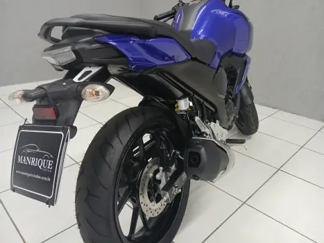 YAMAHA FZ 15 ABS, Foto 15