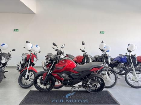 YAMAHA FZ 15 ABS, Foto 2