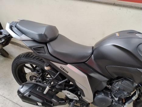 YAMAHA FZ 25 250 Fazer Flex , Foto 4