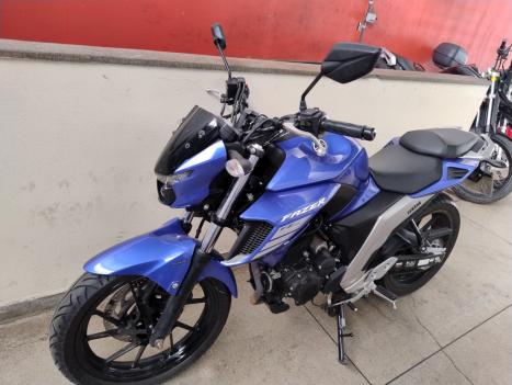 YAMAHA FZ 25 250 Fazer Flex , Foto 1