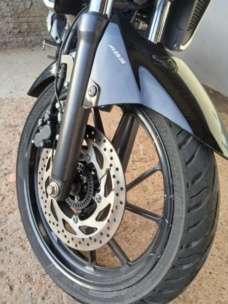 YAMAHA FZ 25 250 Fazer Flex , Foto 3