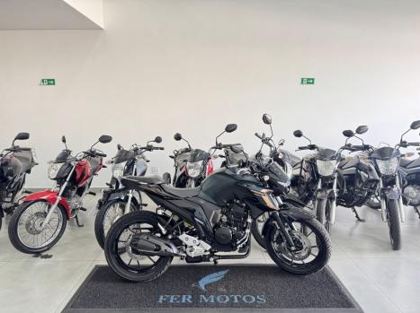 YAMAHA FZ 25 250 Fazer Flex , Foto 1