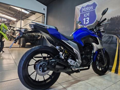 YAMAHA FZ 25 250 Fazer Flex , Foto 3