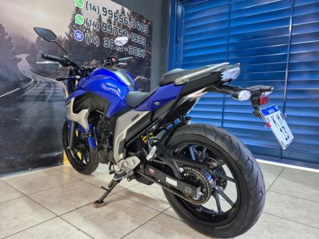 YAMAHA FZ 25 250 Fazer Flex , Foto 5