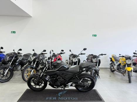 YAMAHA MT-03 300 , Foto 5