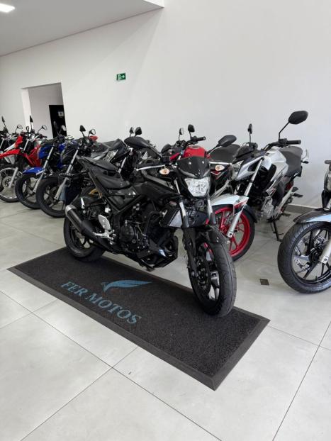 YAMAHA MT-03 300 , Foto 7