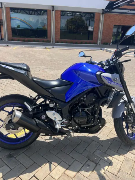 YAMAHA MT-03 300 ABS, Foto 5