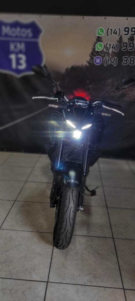 YAMAHA MT-03 300 ABS, Foto 8