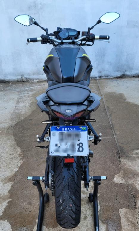 YAMAHA MT-03 300 ABS, Foto 7