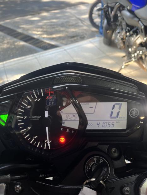 YAMAHA MT-03 300 ABS, Foto 8