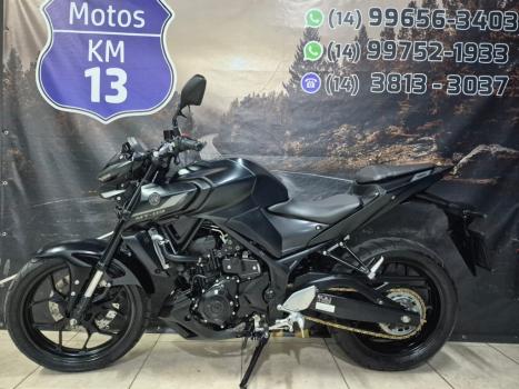 YAMAHA MT-03 300 ABS, Foto 2