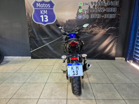 YAMAHA MT-03 300 ABS, Foto 7