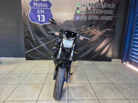 YAMAHA MT-03 300 ABS, Foto 8