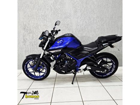 YAMAHA MT-03 300 ABS, Foto 4