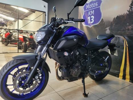 YAMAHA MT-07 700 ABS, Foto 5