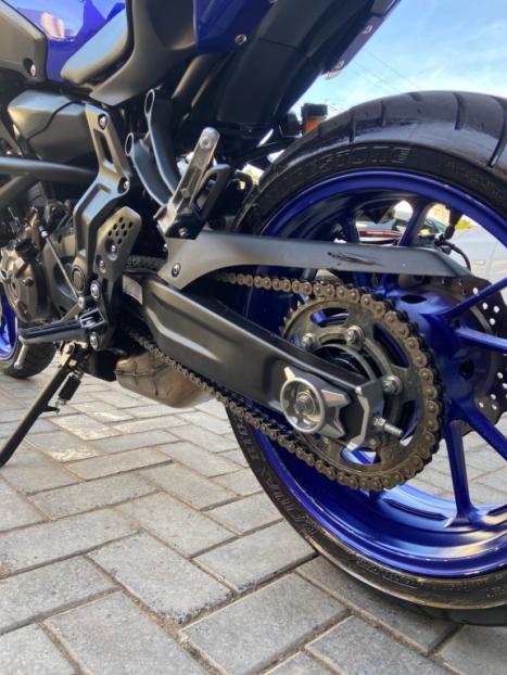 YAMAHA MT-07 700 ABS, Foto 5