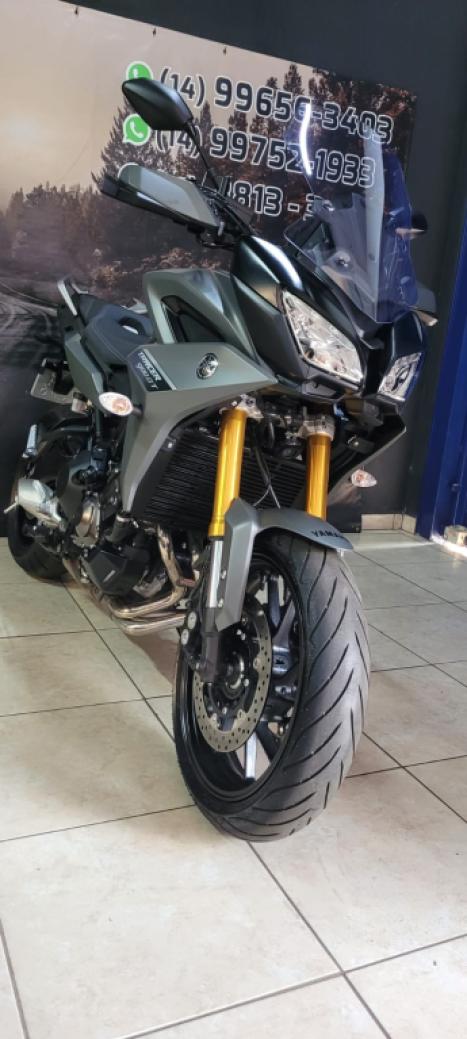 YAMAHA MT-09 Tracer GT 900 , Foto 4