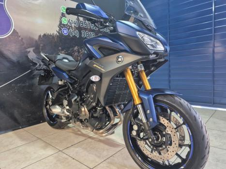 YAMAHA MT-09 Tracer GT 900 , Foto 3
