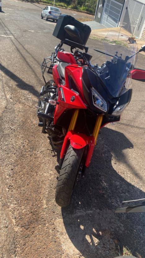 YAMAHA MT-09 Tracer GT 900 , Foto 2