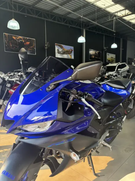 YAMAHA R 320 , Foto 5