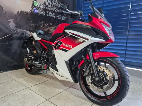 YAMAHA XJ6 600 F, Foto 3