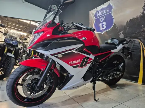 YAMAHA XJ6 600 F, Foto 4