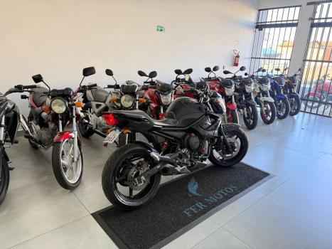 YAMAHA XJ6 600 N, Foto 4