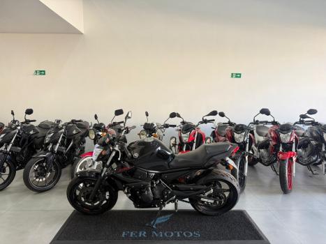 YAMAHA XJ6 600 N, Foto 5