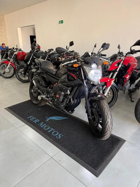 YAMAHA XJ6 600 N, Foto 8